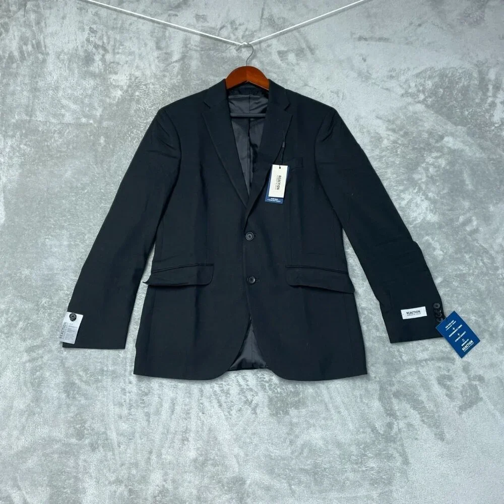 Kenneth Cole Reaction Men's 38 Regular Two-Button Black Suit Jacket L1310